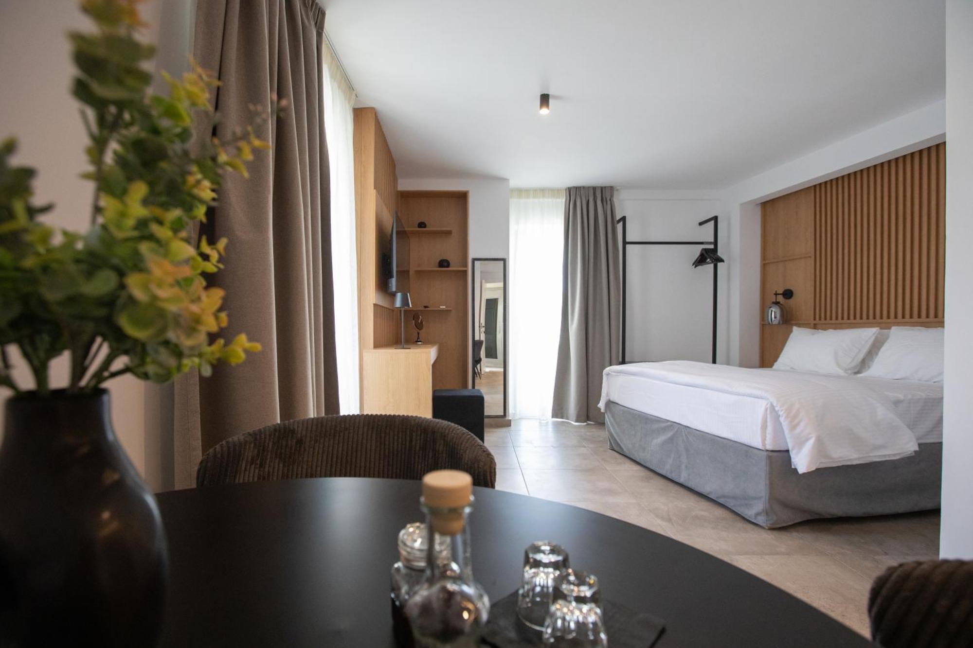 Griffin Suites Kandiye Dış mekan fotoğraf