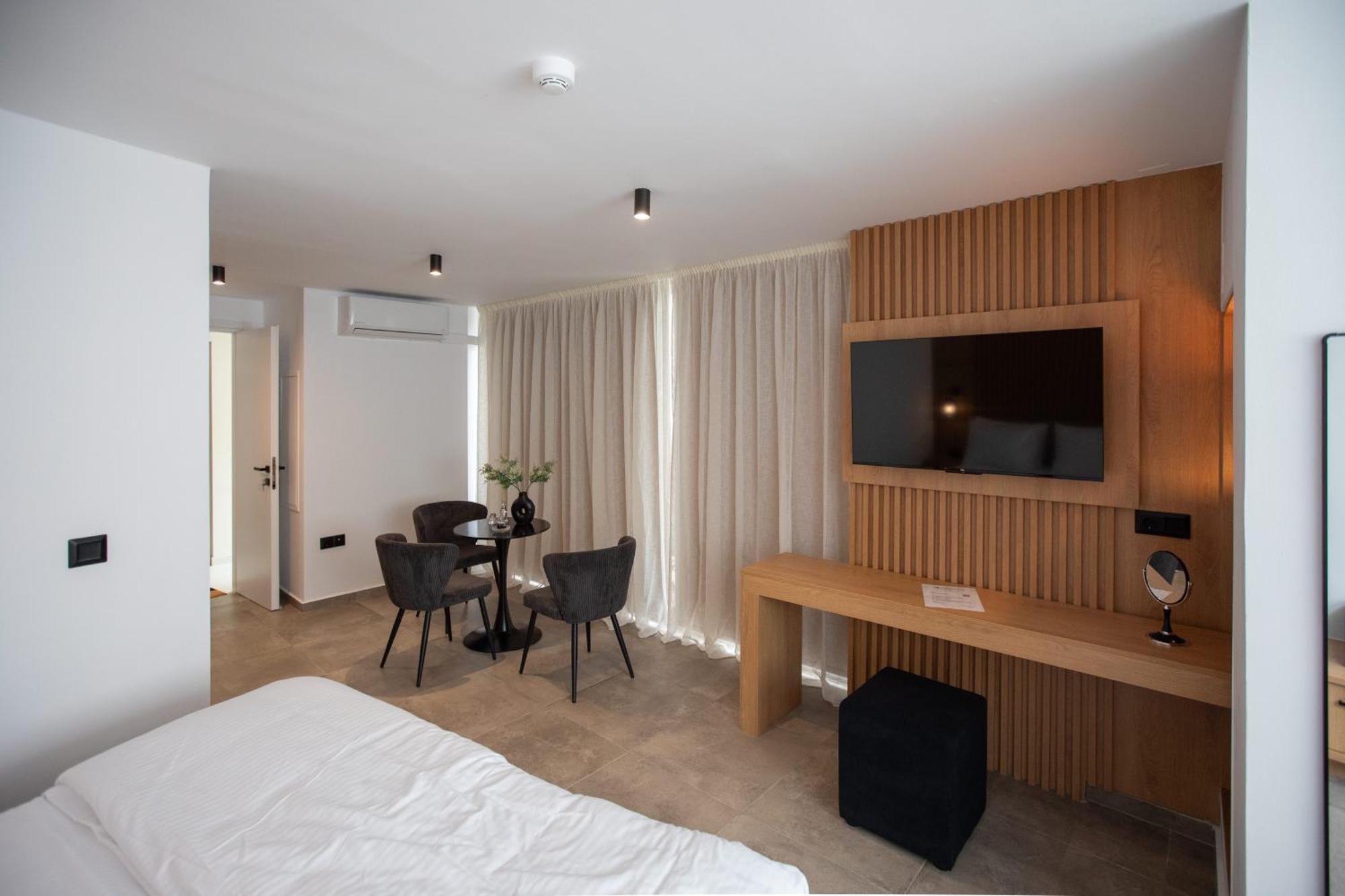 Griffin Suites Kandiye Dış mekan fotoğraf